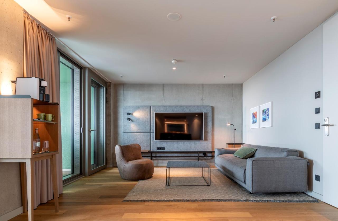 B'Mine Hotel Frankfurt Airport Франкфурт-на-Майне Экстерьер фото